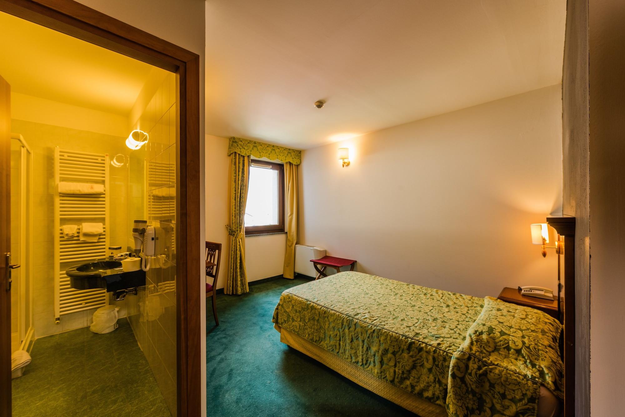 Hotel Au Soleil Сент-Винсент Экстерьер фото