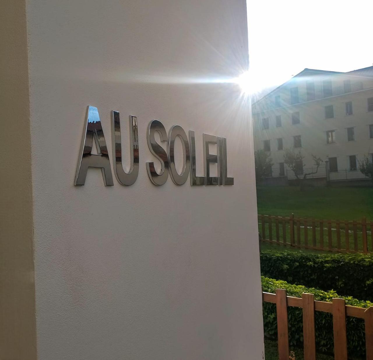 Hotel Au Soleil Сент-Винсент Экстерьер фото